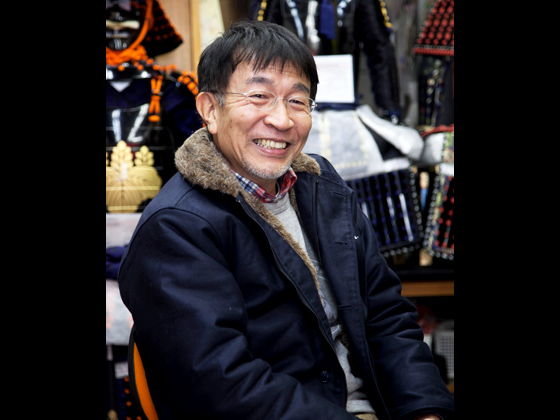 「メジャーリーガーもいれば、小学生が100万円持って買いに来たこともあるよ」と2代目・髙山彰さん